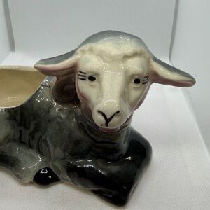 Vintage 🐑 Ceramic Sheep Planter❤️